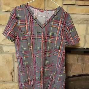 Dickies L scrub top